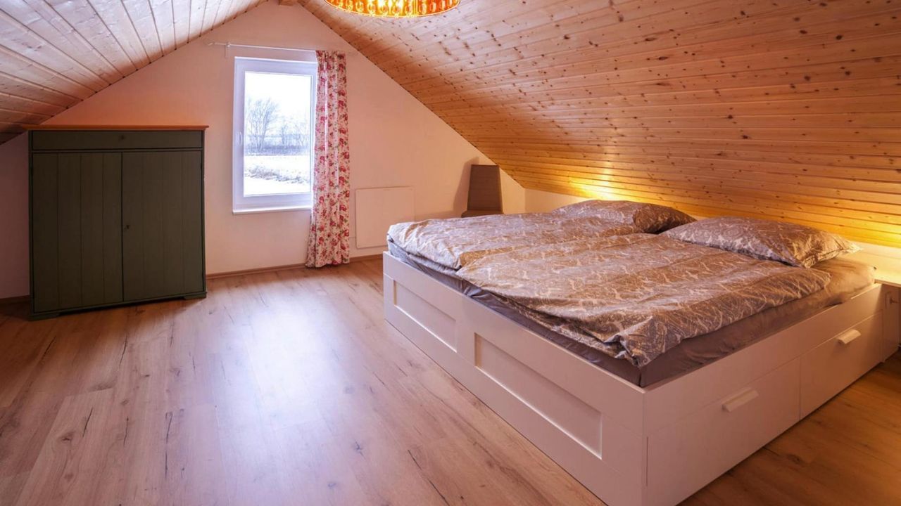 BedRoom BedRoom